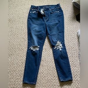 Women’s American Eagle jeans.  Size 12P.